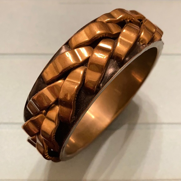 Bangle bracelet - Picture 1 of 7